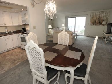 Longboat Key Vacation Rental Sleeps Four Guests