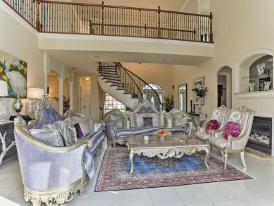 Cape Coral Vacation Home Sleeps Eight Guests - Canal View