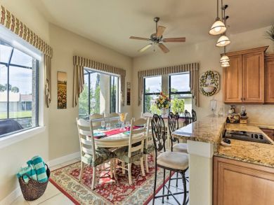 Cape Coral Vacation Home Sleeps Eight Guests - Canal View