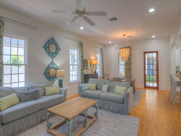 Rosemary Beach Vacation Home Short walk to Beach