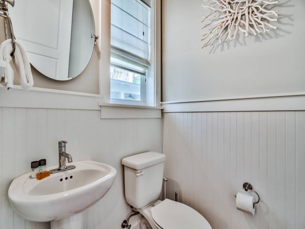 Luxurious Four Bedroom Retreat in Seacrest Beach