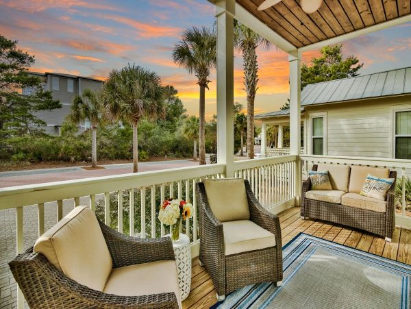 Luxurious Four Bedroom Retreat in Seacrest Beach
