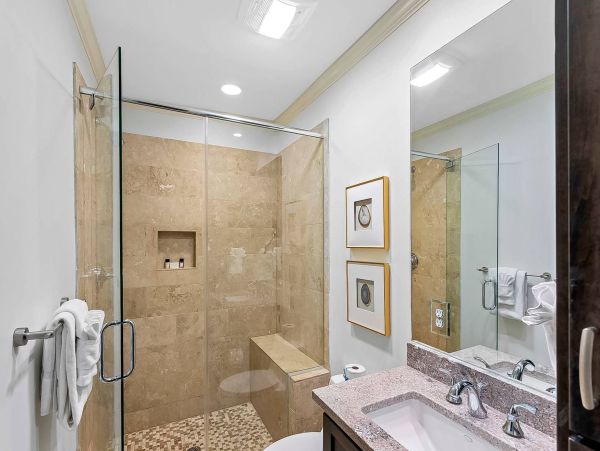 Luxury Five Bedroom Vacation Rental in Rosemary Beach