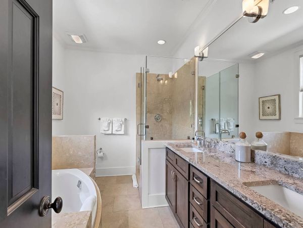 Luxury Five Bedroom Vacation Rental in Rosemary Beach