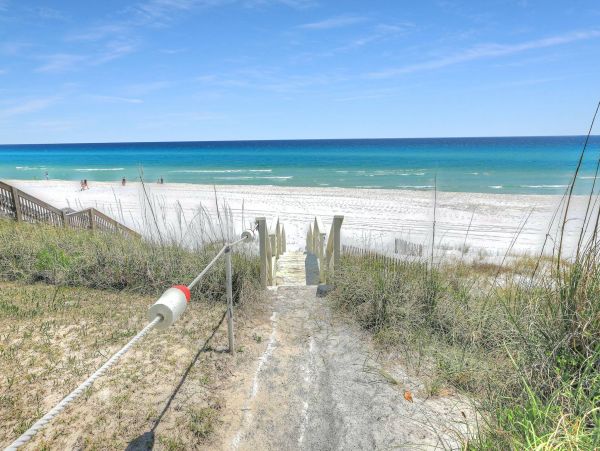 Luxury Seagrove Five Bedroom Vacation Home With Private Pool
