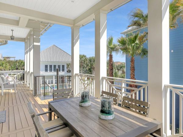 Luxury Seagrove Five Bedroom Vacation Home With Private Pool