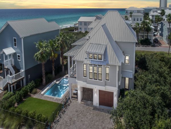 Luxury Seagrove Five Bedroom Vacation Home With Private Pool