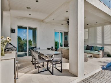 2 Five bedrooms houses on the beach