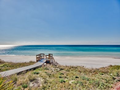 2 Five bedrooms houses on the beach