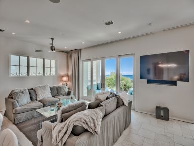 2 Five bedrooms houses on the beach