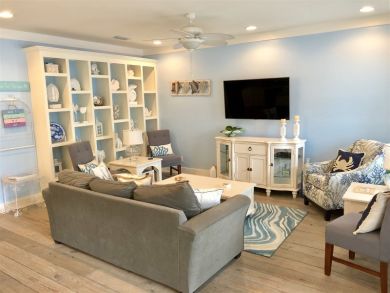 Seacrest Beach villa with community pool