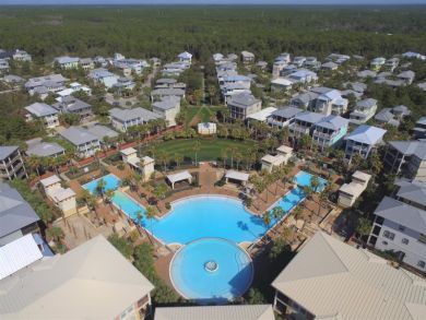 Seacrest Beach villa with community pool