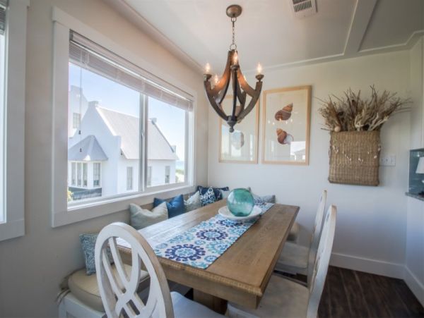 Santa Rosa Beach Vacation Home Walk to Beach 4 Bedrooms