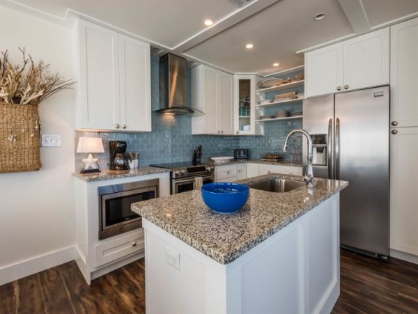 Santa Rosa Beach Vacation Home Walk to Beach 4 Bedrooms