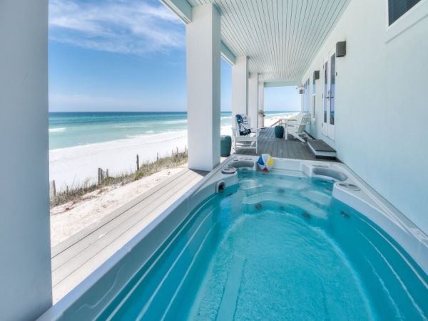 Grayton Beach Five Bedroom Luxury Home Right on  the Beach