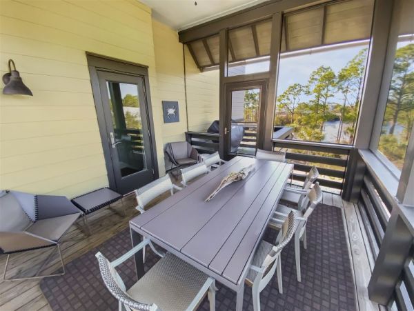 Seagrove Vacation home walk to beach and  lake views