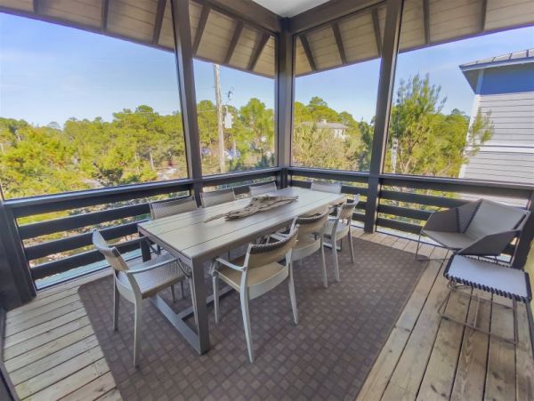 Seagrove Vacation home walk to beach and  lake views