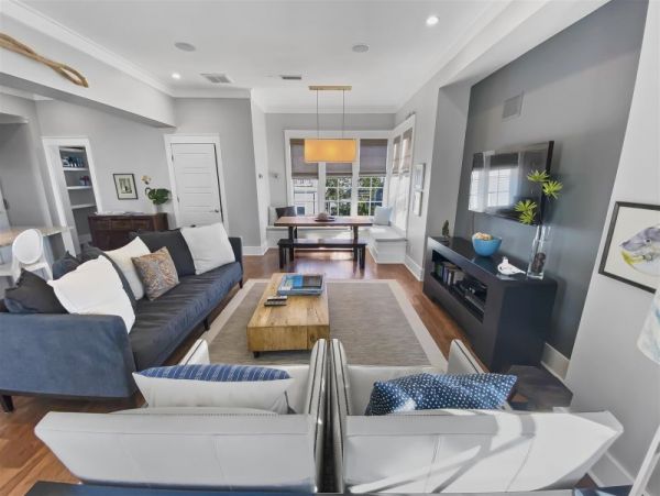 Seagrove Vacation home walk to beach and  lake views