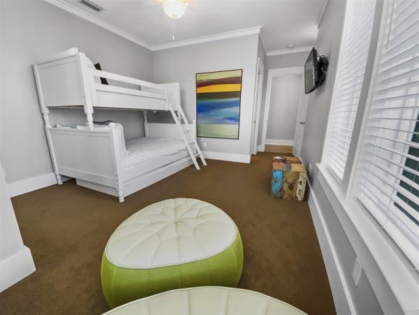 Seagrove Vacation home walk to beach and  lake views