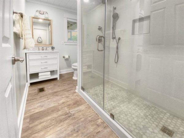 Rosemary Beach Five Bedroom Vacation Pool Home Sleeps 16
