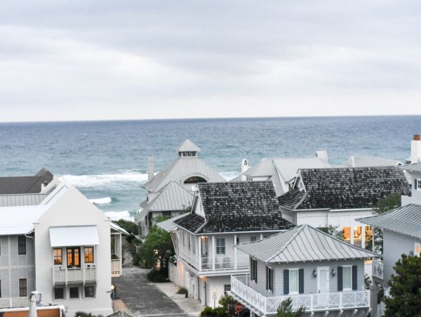 Rosemary Beach Five Bedroom Vacation Pool Home Sleeps 16