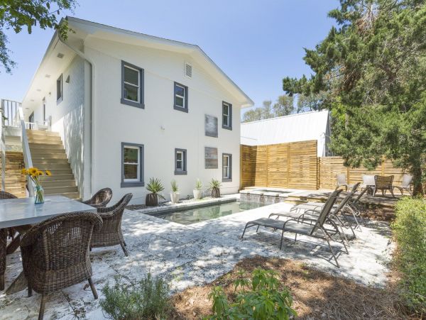 Santa Rosa Beach House 5 Bedrooms Sleeps 12 with Pool