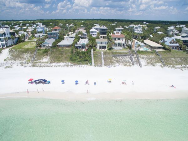 Santa Rosa Beach House 5 Bedrooms Sleeps 12 with Pool