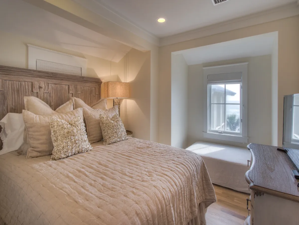 Chic Retreat with Gulf Views, Steps from the Sand