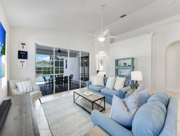Naples Vacation Rental - Vanderbilt Beach Coastal Retreat with Heated Pool & Outdoor Kitchen