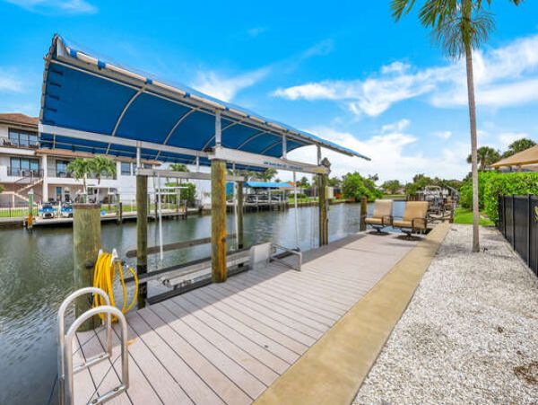 Naples Luxury Vacation Rental Sleeps Six Guests