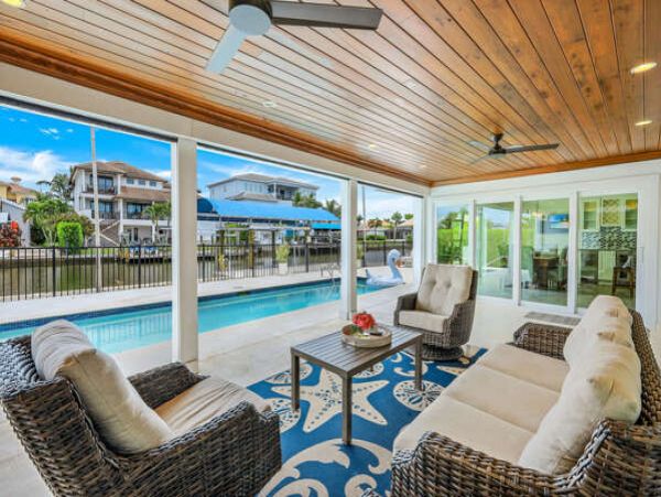 Naples Luxury Vacation Rental Sleeps Six Guests