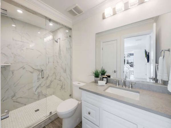 Naples Luxury Vacation Rental Sleeps Six Guests