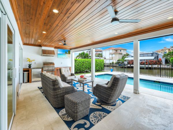 Naples Luxury Vacation Rental Sleeps Six Guests