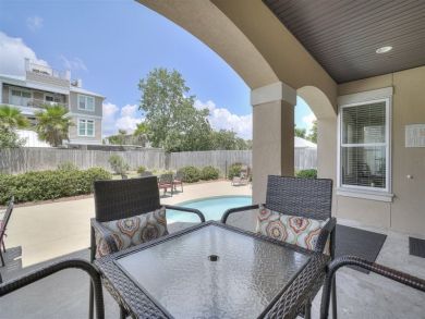 Two Private Pools! Luxury Vacation Residence