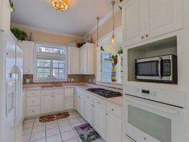 Six Bedroom Vacation Home in Santa Rosa Beach Sleeps 19