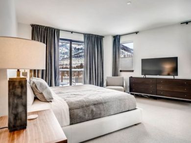 Vail Two Bedroom Walk to Lift Vacation Rental Condo