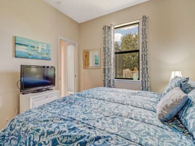 Cape Coral Vacation Home Sleeps Six Guests Private Pool
