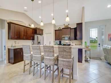 Cape Coral Vacation Home Sleeps Six Guests Private Pool