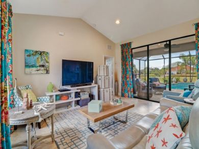 Cape Coral Vacation Home Sleeps Six Guests Private Pool