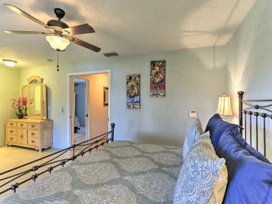 Cape Coral Three Bedroom Canal Front Vacation Home Sleeps 8