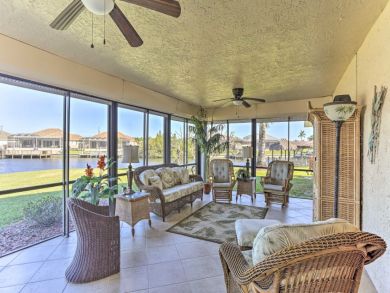Cape Coral Three Bedroom Canal Front Vacation Home Sleeps 8