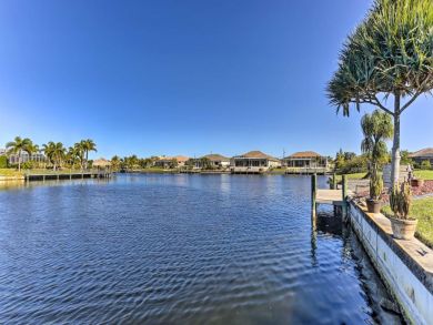 Cape Coral Three Bedroom Canal Front Vacation Home Sleeps 8