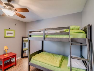 Nashville Three Bedroom Rental Home Sleeps 10