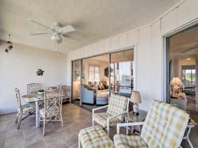 Holmes Beach 2 Bedroom Vacation Condo Sleeps 6 Walk to Beach