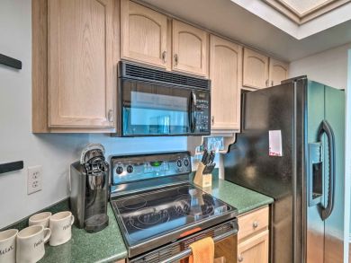 Waterfront Anna Maria Island 2 Bedroom Condo w/Pool & Beach