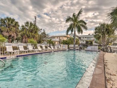 Waterfront Anna Maria Island 2 Bedroom Condo w/Pool & Beach