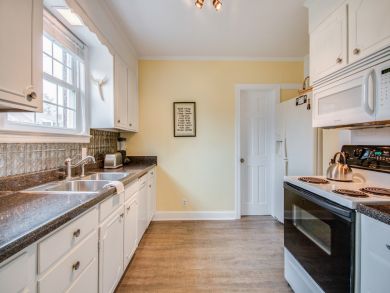 Nashville 3 Bedroom 2 Bathroom Rental Home Sleeps Six