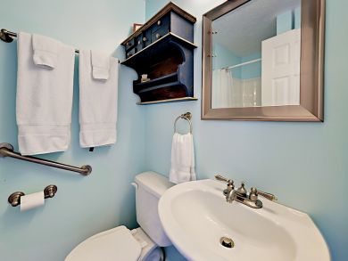 Nashville 3 Bedroom 2 Bathroom Rental Home Sleeps Six
