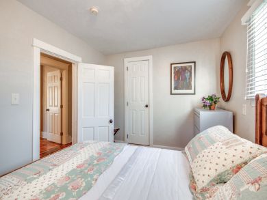 Comfortable 3 Bedroom East Nashville Rental Home Sleeps Six