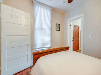 Comfortable 3 Bedroom East Nashville Rental Home Sleeps Six